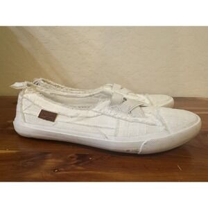 Blowfish BF Malibu Womens Sneakers Shoes White Low Top Textile Slip On Size 8.5